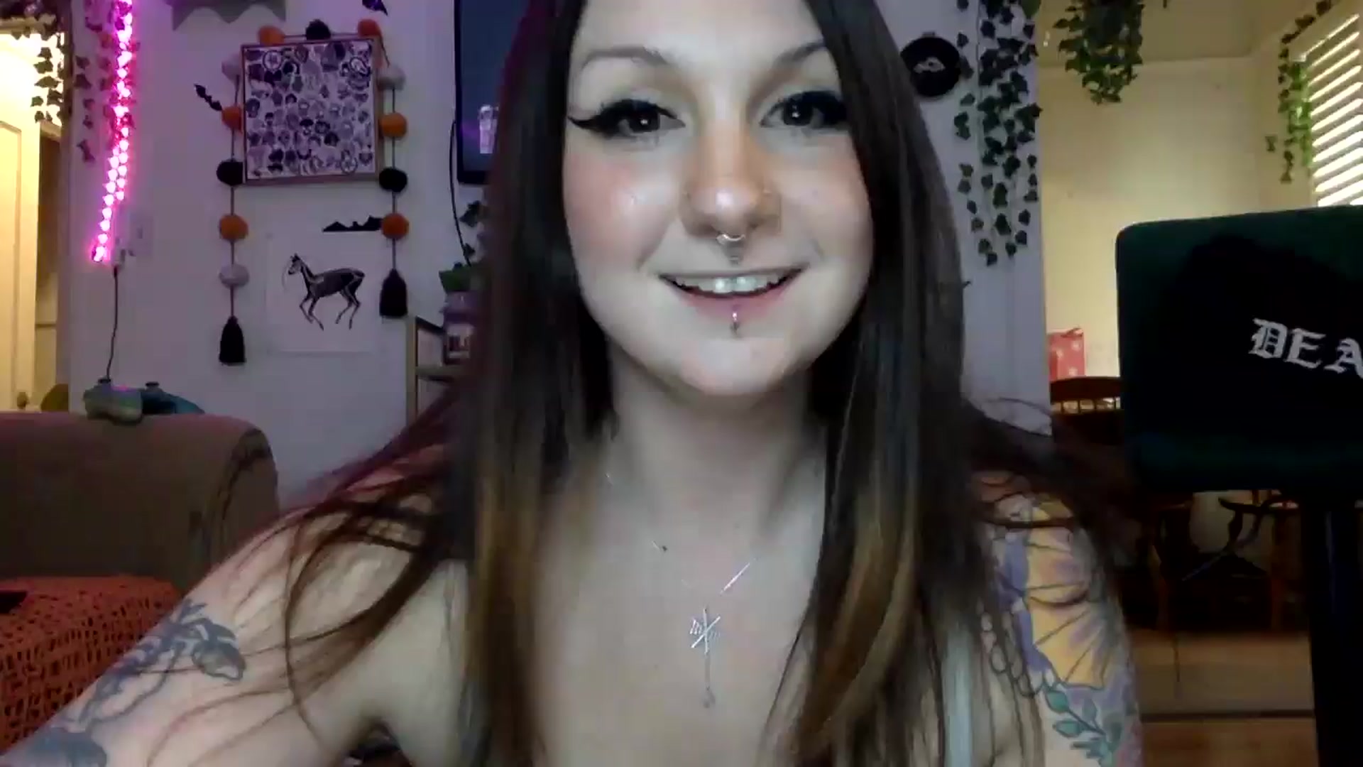 Gallery image thumbnail from ThorneXo's myfreecams stream on, 05/10/2025, 01:30 image 1 of 20