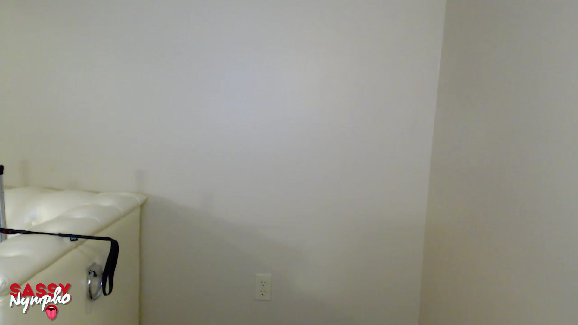 Gallery image thumbnail from Throat_GoatXx's myfreecams stream on, 04/15/2023, 12:50 image 13 of 20