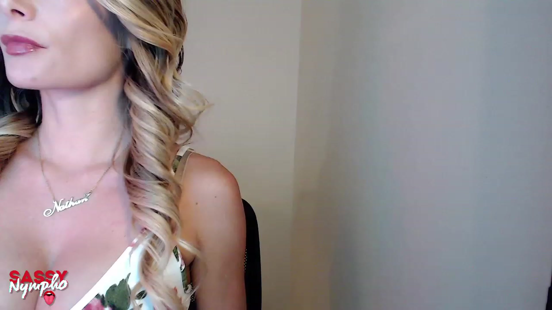 Gallery image thumbnail from Throat_GoatXx's myfreecams stream on, 04/29/2023, 07:08 image 1 of 20