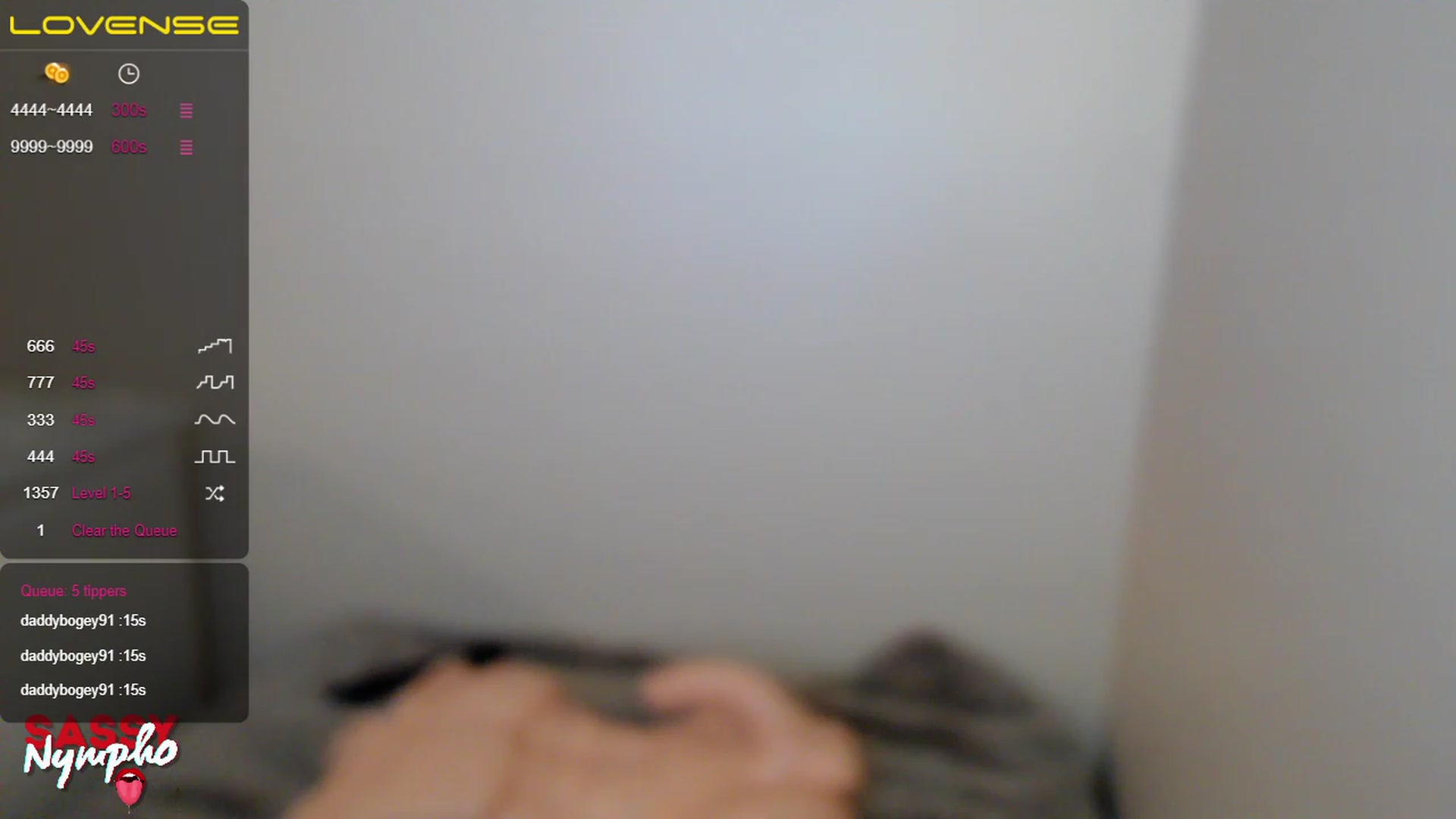 Gallery image thumbnail from Throat_GoatXx's myfreecams stream on, 04/29/2023, 15:22 image 19 of 20