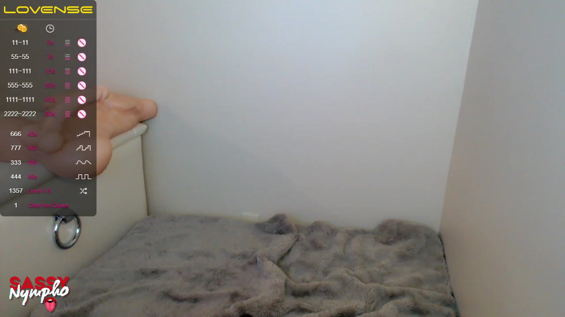 Gallery image thumbnail from Throat_GoatXx's myfreecams stream on, 04/29/2023, 17:25 image 5 of 20