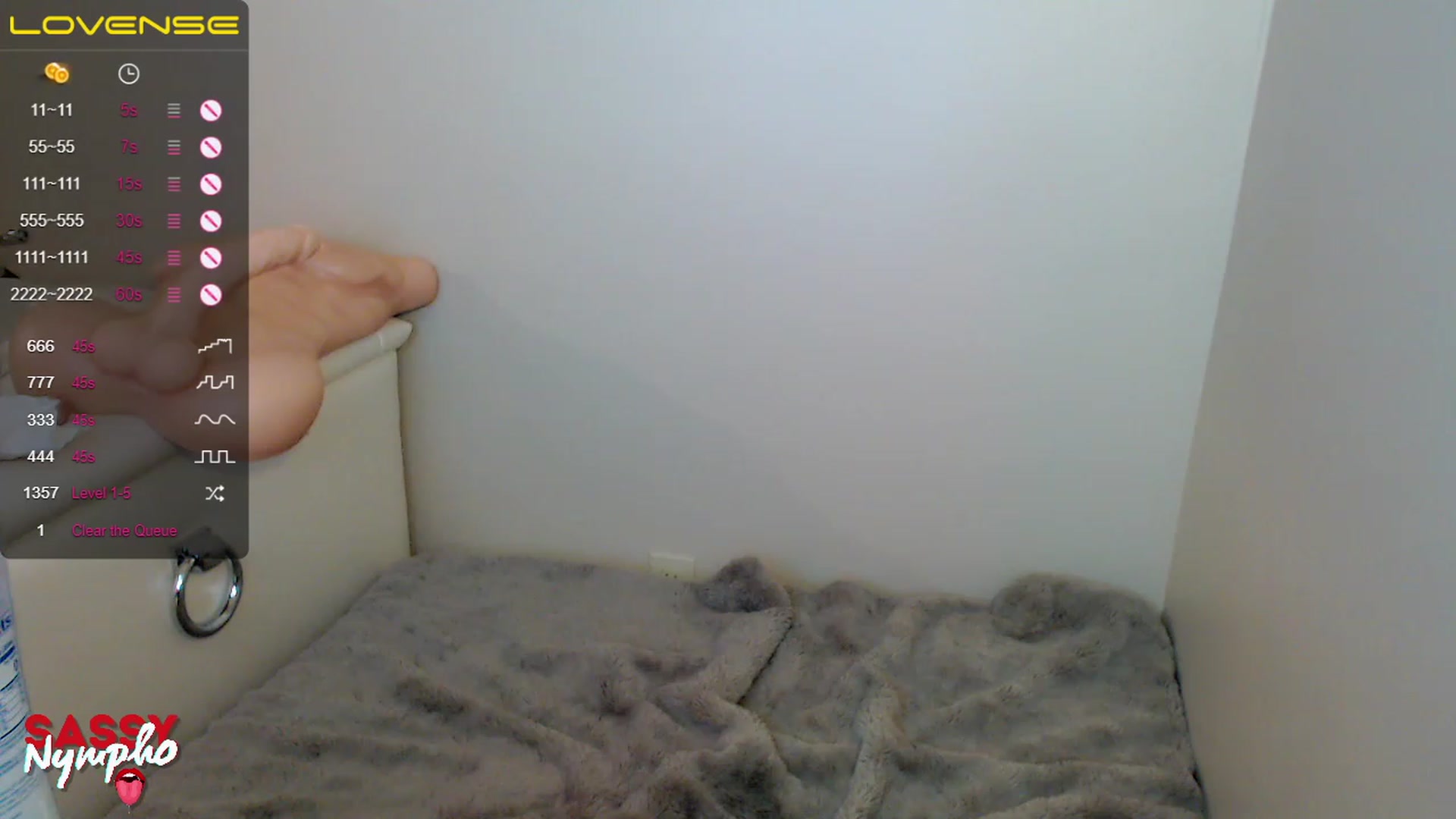 Gallery image thumbnail from Throat_GoatXx's myfreecams stream on, 04/29/2023, 17:25 image 12 of 20