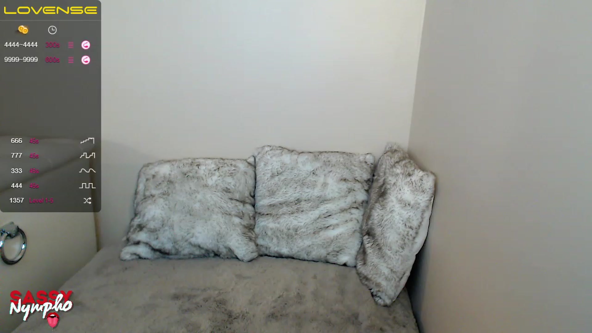 Gallery image thumbnail from Throat_GoatXx's myfreecams stream on, 05/01/2023, 04:39 image 17 of 20