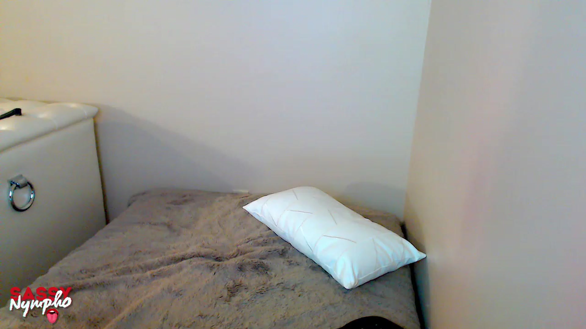 Gallery image thumbnail from Throat_GoatXx's myfreecams stream on, 05/07/2023, 10:09 image 4 of 20