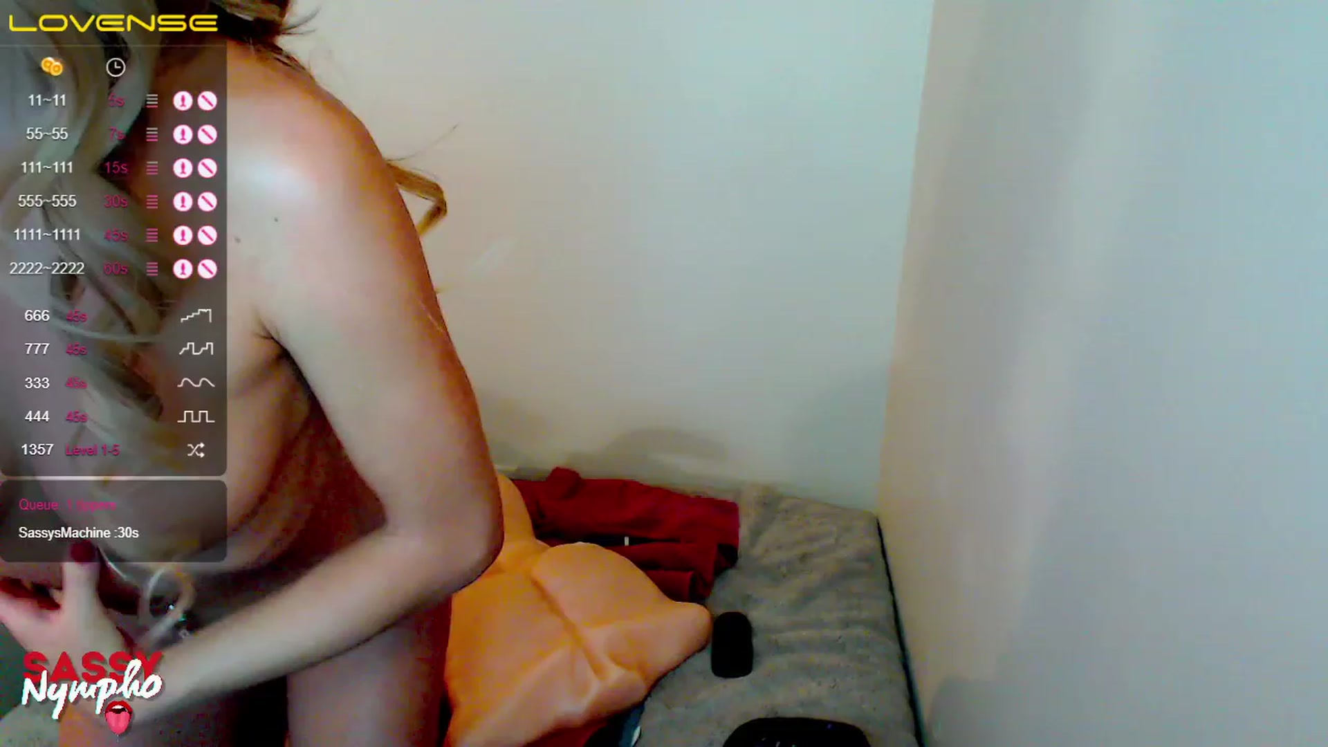 Gallery image thumbnail from Throat_GoatXx's myfreecams stream on, 05/07/2023, 15:54 image 10 of 20