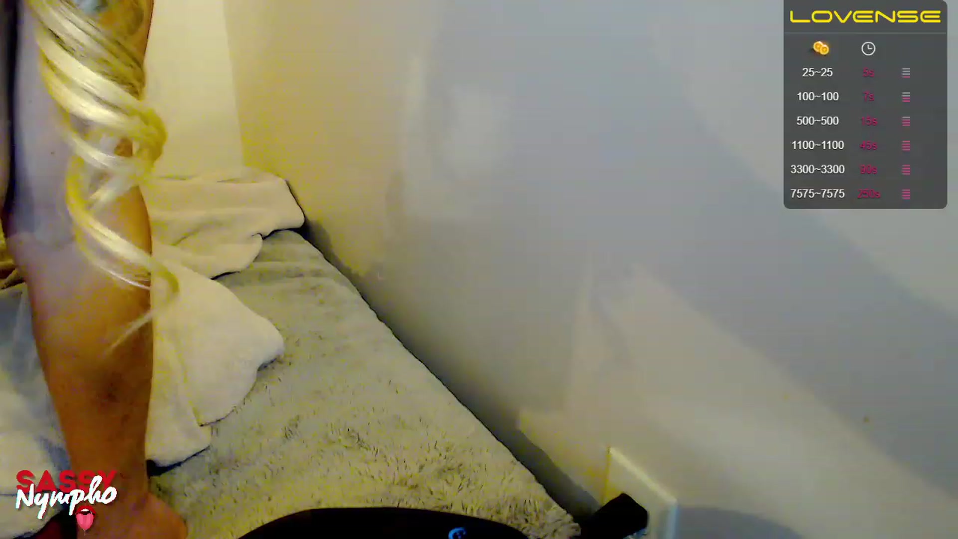 Gallery image thumbnail from Throat_GoatXx's myfreecams stream on, 05/07/2023, 18:04 image 10 of 20
