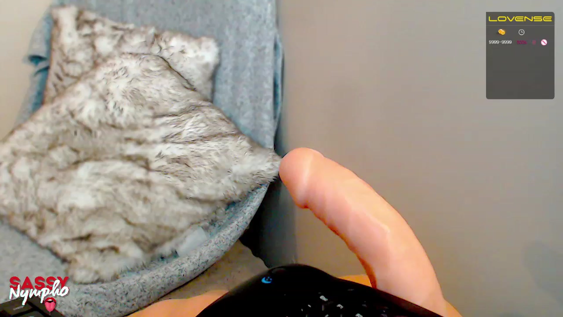 Gallery image thumbnail from Throat_GoatXx's myfreecams stream on, 05/07/2023, 20:00 image 19 of 20