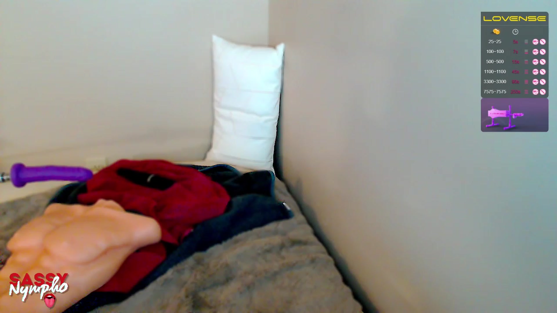 Gallery image thumbnail from Throat_GoatXx's myfreecams stream on, 05/08/2023, 24:01 image 4 of 20