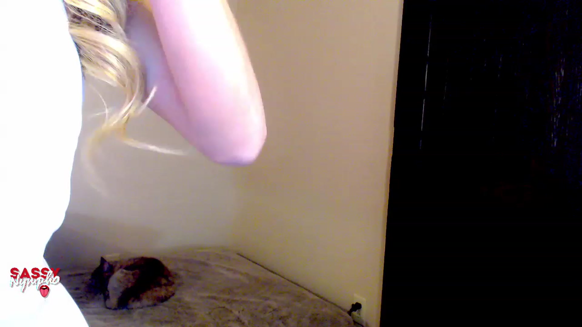 Gallery image thumbnail from Throat_GoatXx's myfreecams stream on, 05/13/2023, 10:57 image 14 of 20