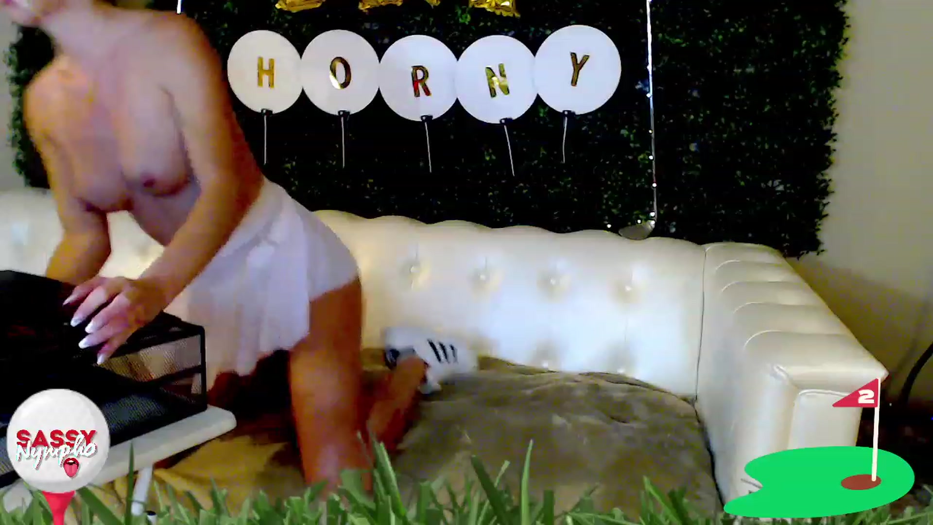 Gallery image thumbnail from Throat_GoatXx's myfreecams stream on, 05/13/2023, 16:27 image 17 of 20