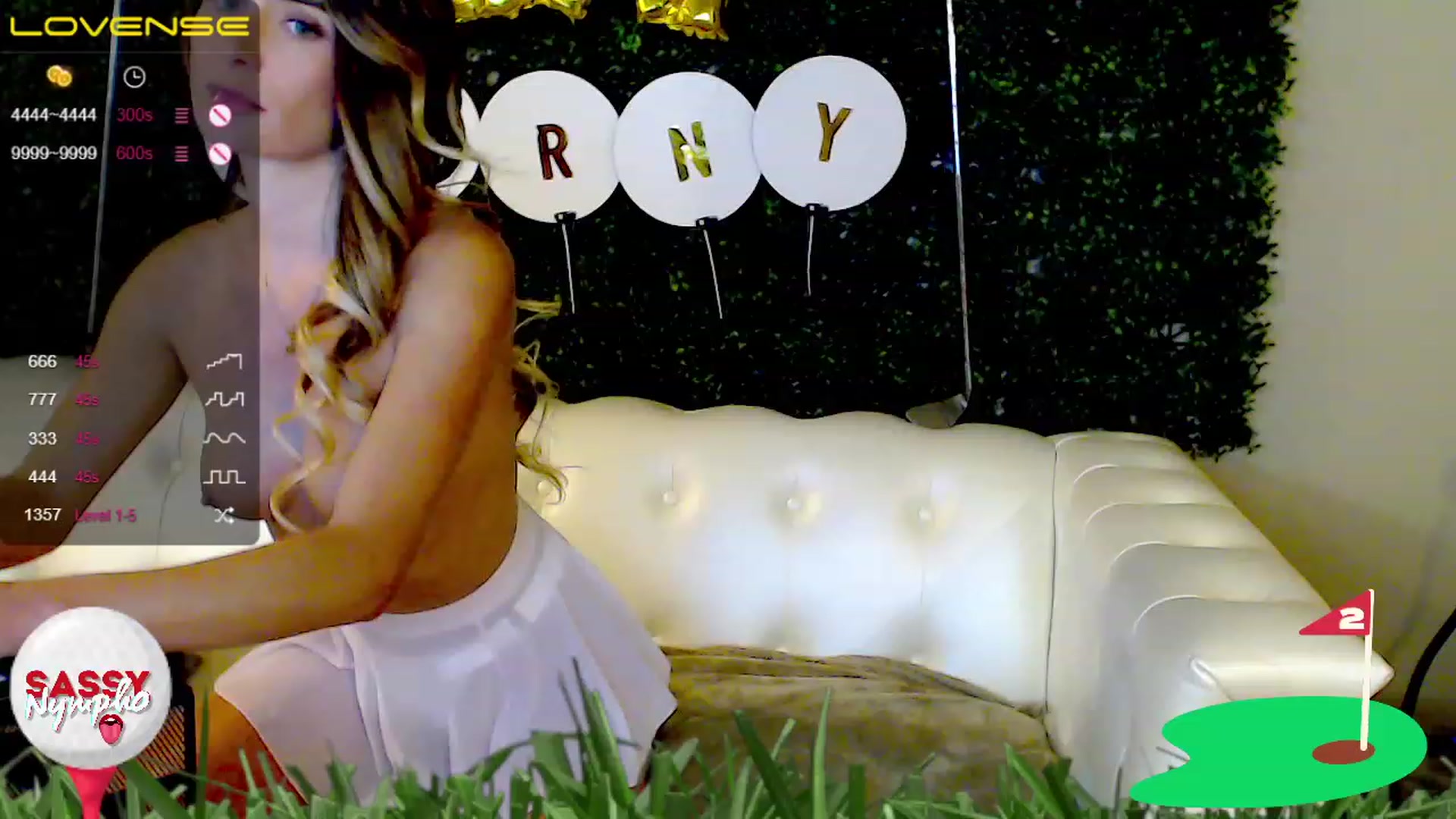 Gallery image thumbnail from Throat_GoatXx's myfreecams stream on, 05/13/2023, 18:14 image 13 of 20