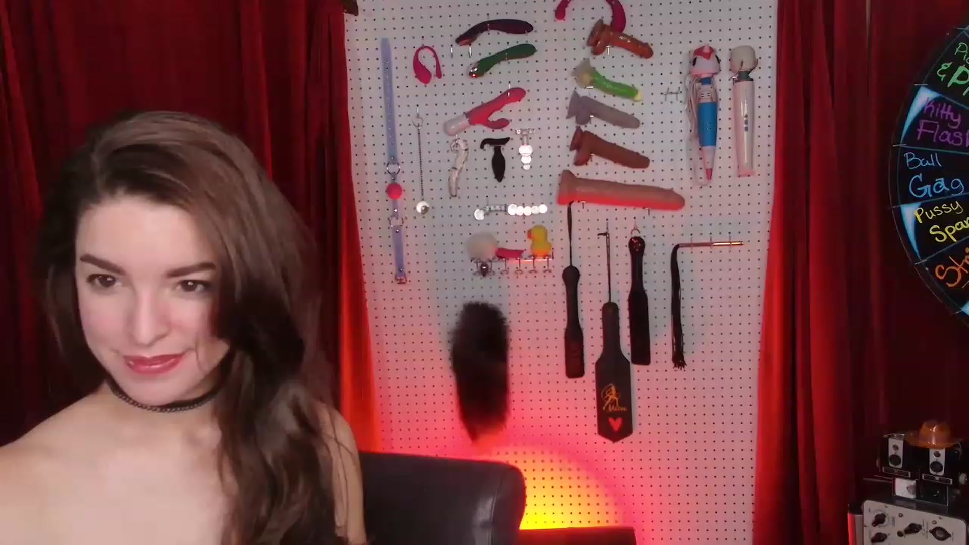 Gallery image thumbnail from ThunderKitten's myfreecams stream on, 11/15/2022, 07:52 image 8 of 20