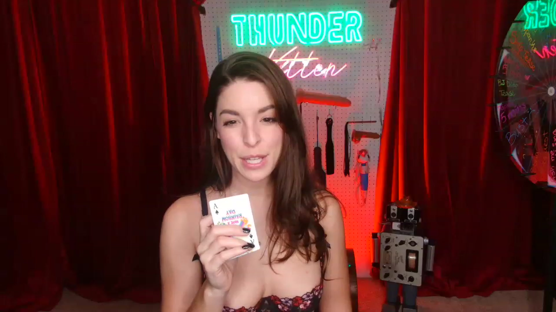 Gallery image thumbnail from ThunderKitten's myfreecams stream on, 12/06/2022, 10:38 image 20 of 20