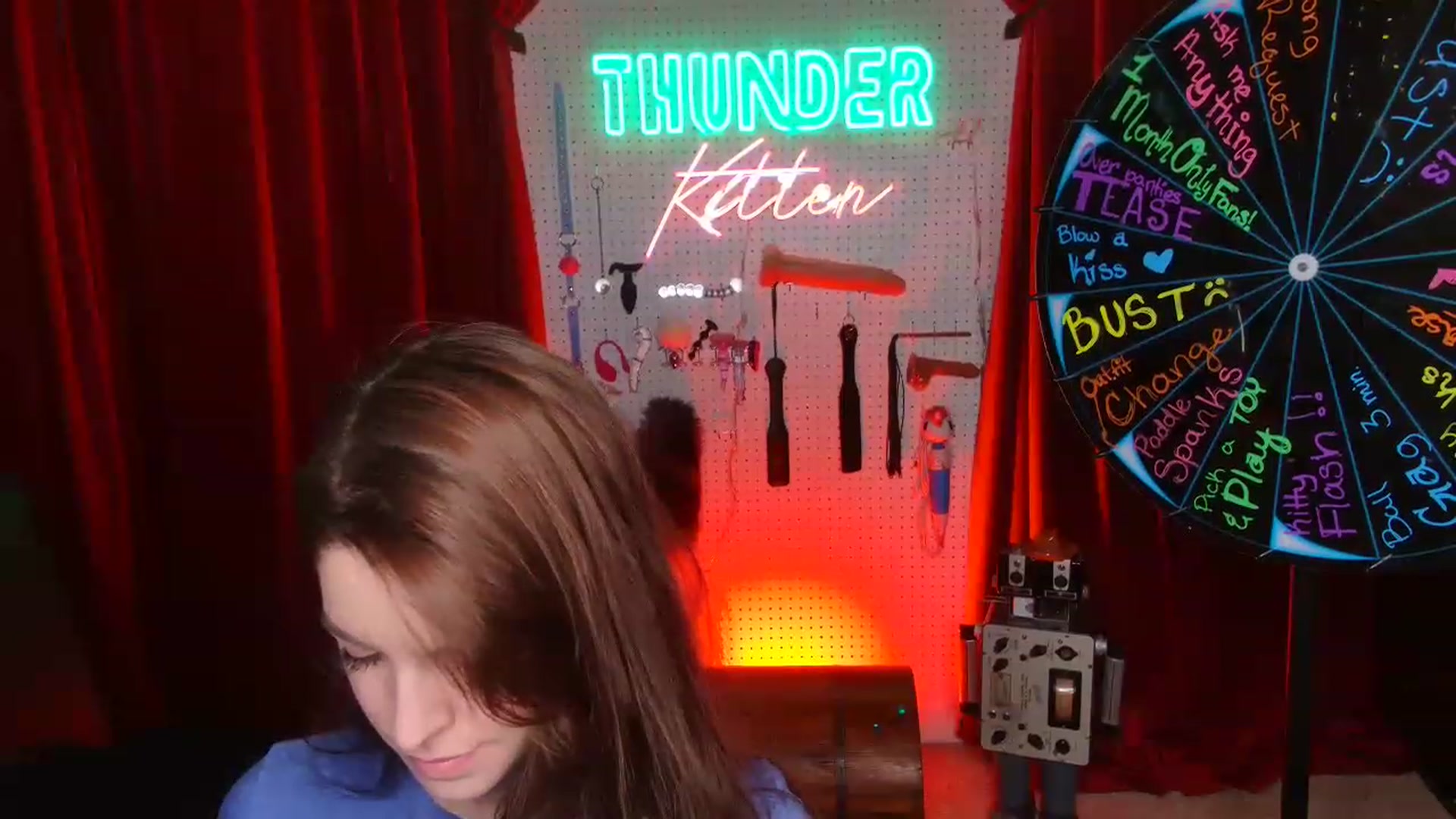 Gallery image thumbnail from ThunderKitten's myfreecams stream on, 12/06/2022, 11:21 image 20 of 20