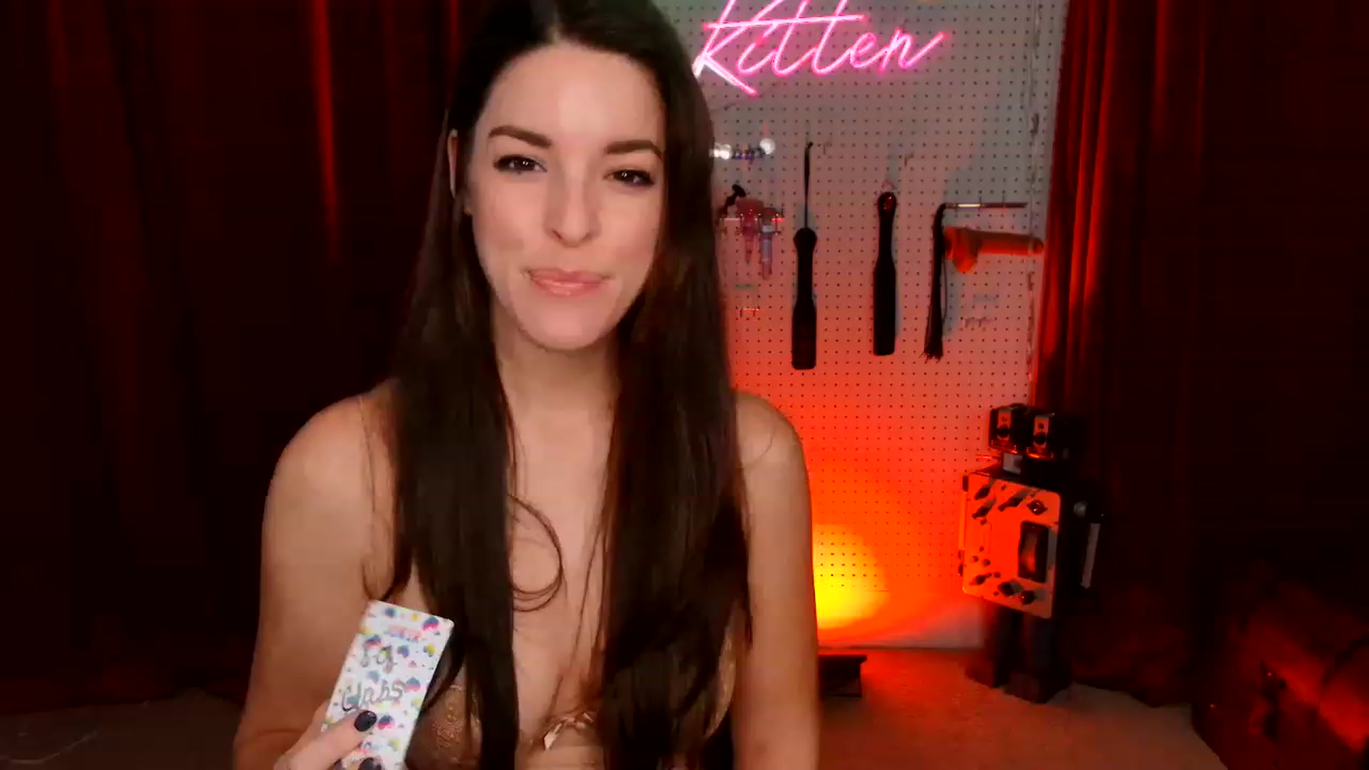 Gallery image thumbnail from ThunderKitten's myfreecams stream on, 01/05/2023, 11:29 image 7 of 20