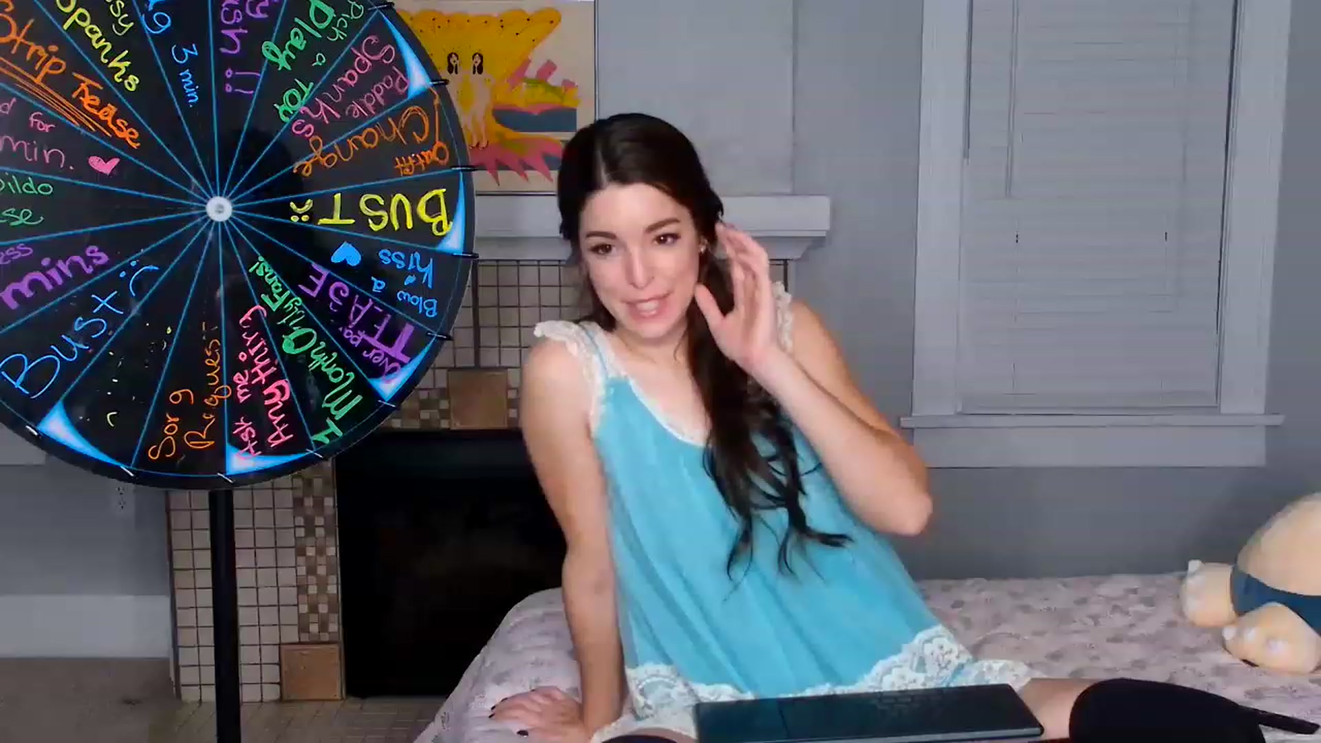 Gallery image thumbnail from ThunderKitten's myfreecams stream on, 01/21/2023, 10:53 image 17 of 20