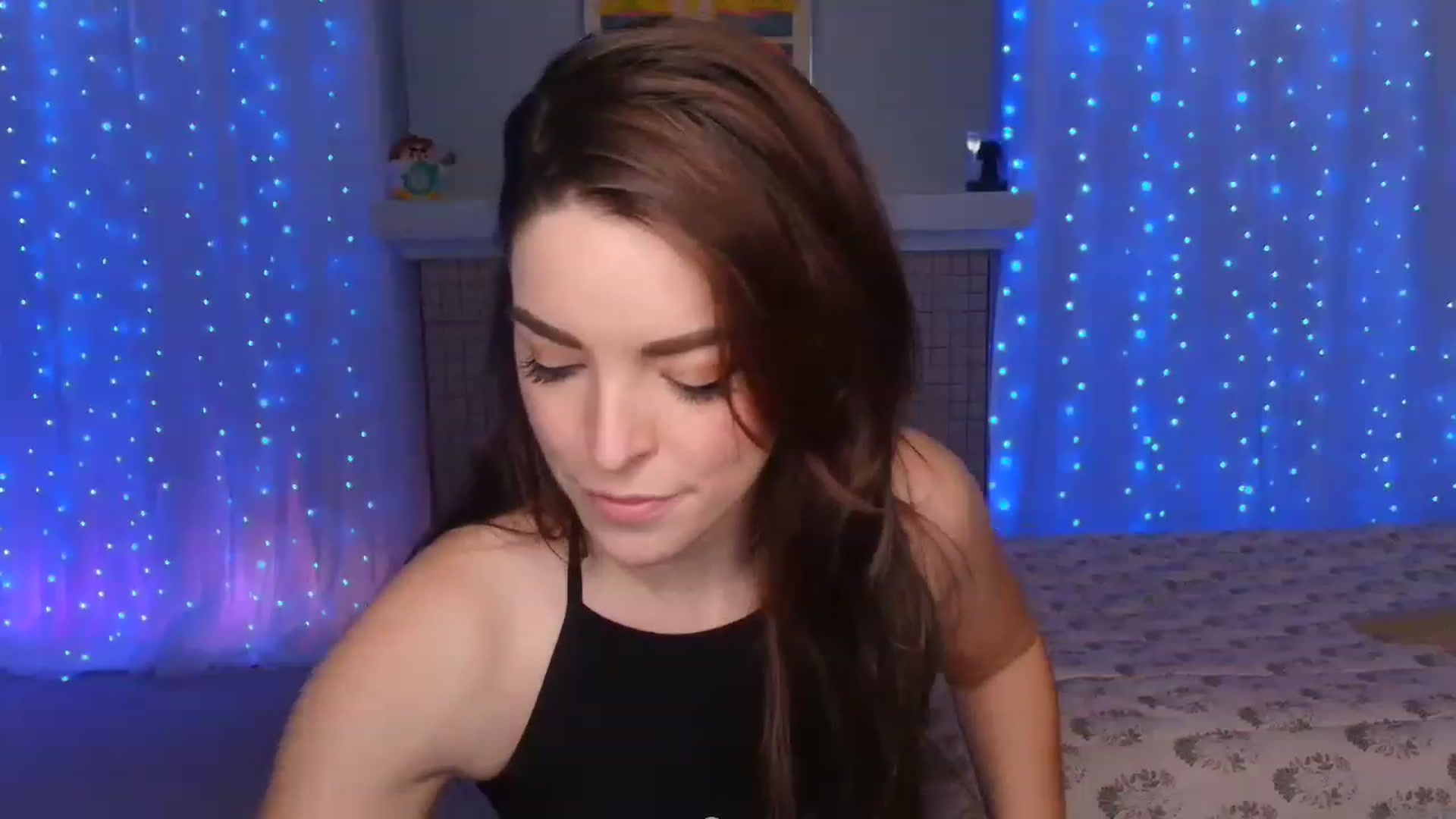 Gallery image thumbnail from ThunderKitten's myfreecams stream on, 02/09/2023, 05:56 image 15 of 20