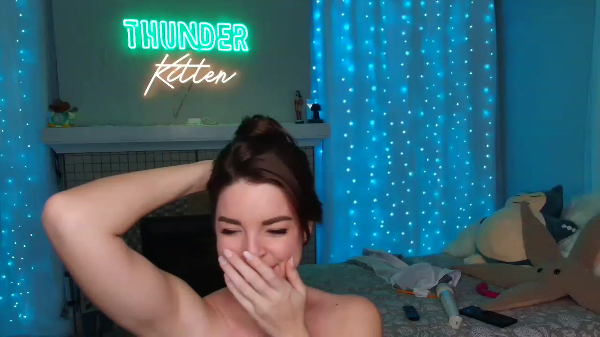 Gallery image thumbnail from ThunderKitten's myfreecams stream on, 03/07/2023, 07:32 image 10 of 20