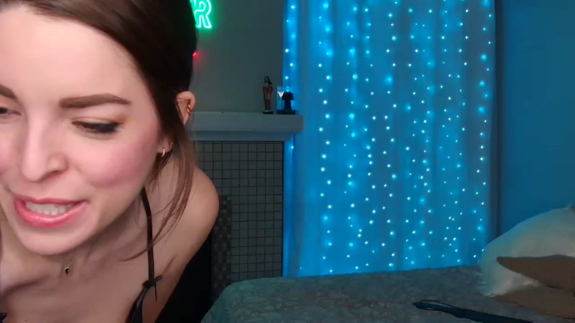 Gallery image thumbnail from ThunderKitten's myfreecams stream on, 03/09/2023, 07:16 image 10 of 20
