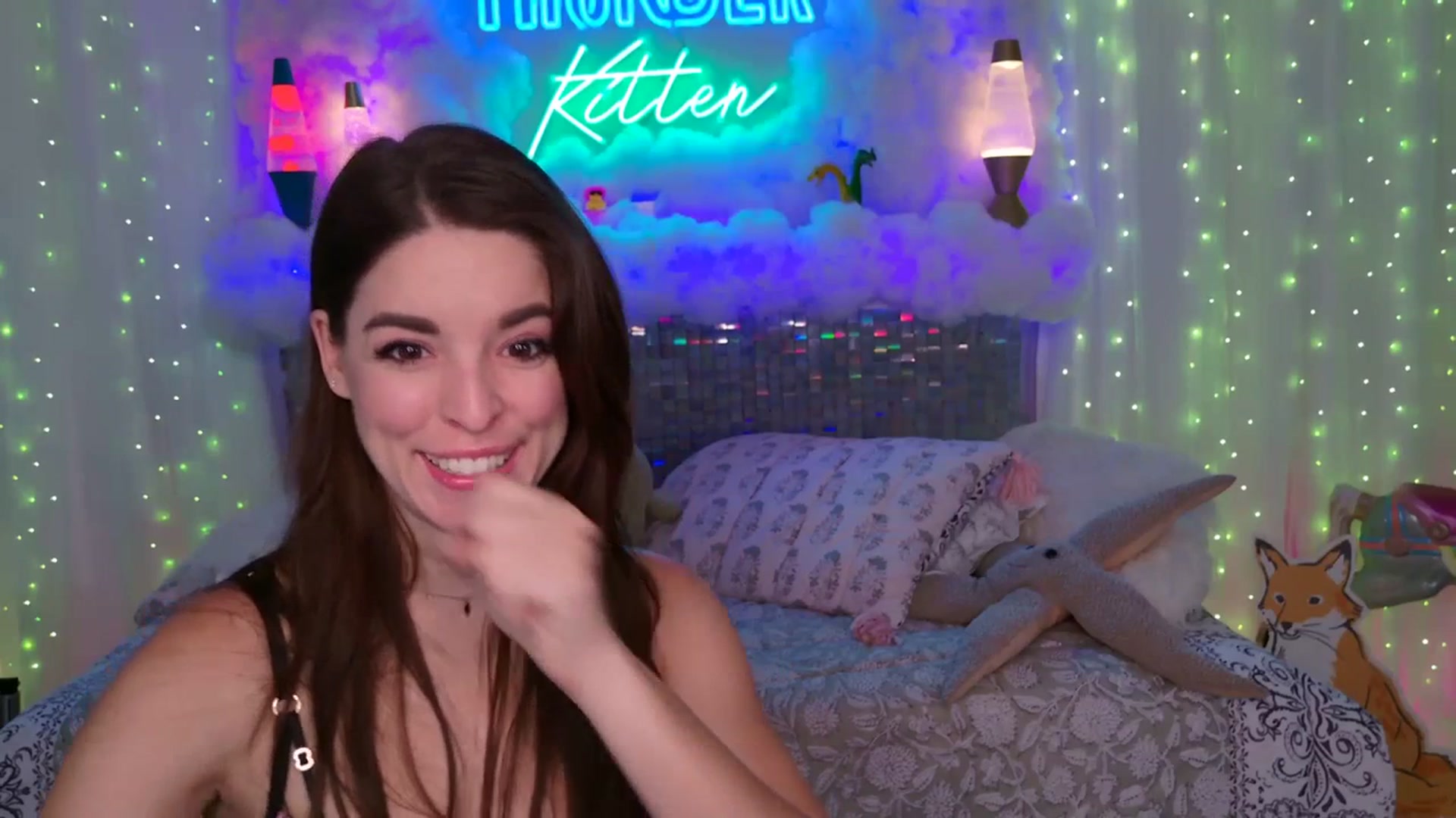 Gallery image thumbnail from ThunderKitten's myfreecams stream on, 07/11/2023, 07:37 image 16 of 20