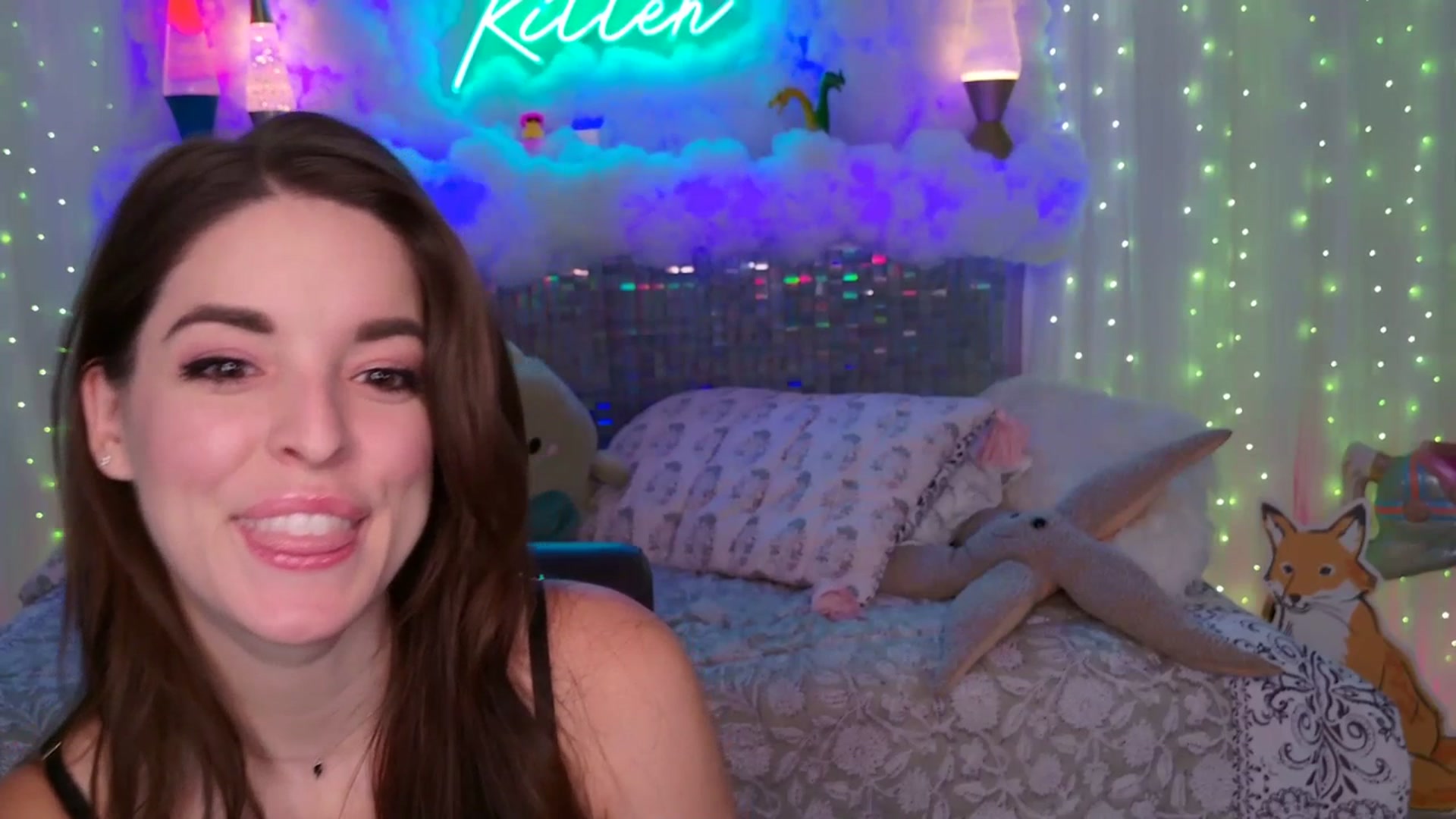 Gallery image thumbnail from ThunderKitten's myfreecams stream on, 07/11/2023, 07:37 image 2 of 20