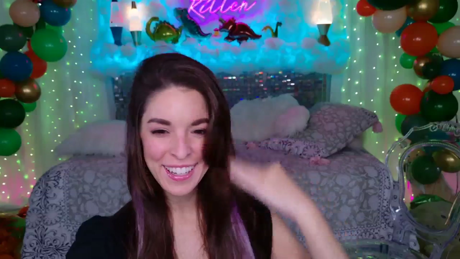 Gallery image thumbnail from ThunderKitten's myfreecams stream on, 09/23/2023, 06:20 image 2 of 20