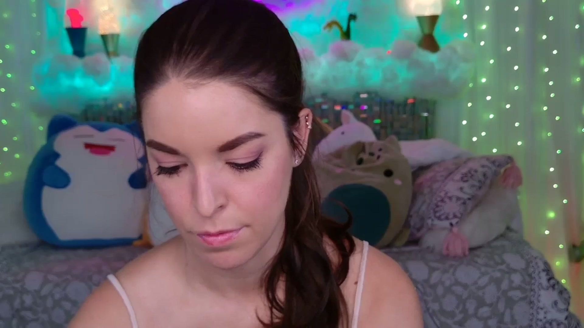 Gallery image thumbnail from ThunderKitten's myfreecams stream on, 10/04/2023, 06:20 image 15 of 20