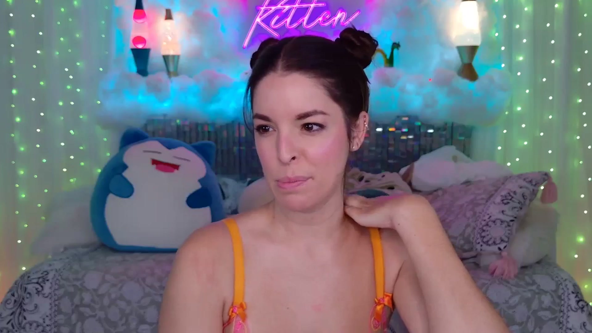 Gallery image thumbnail from ThunderKitten's myfreecams stream on, 10/05/2023, 07:20 image 17 of 20