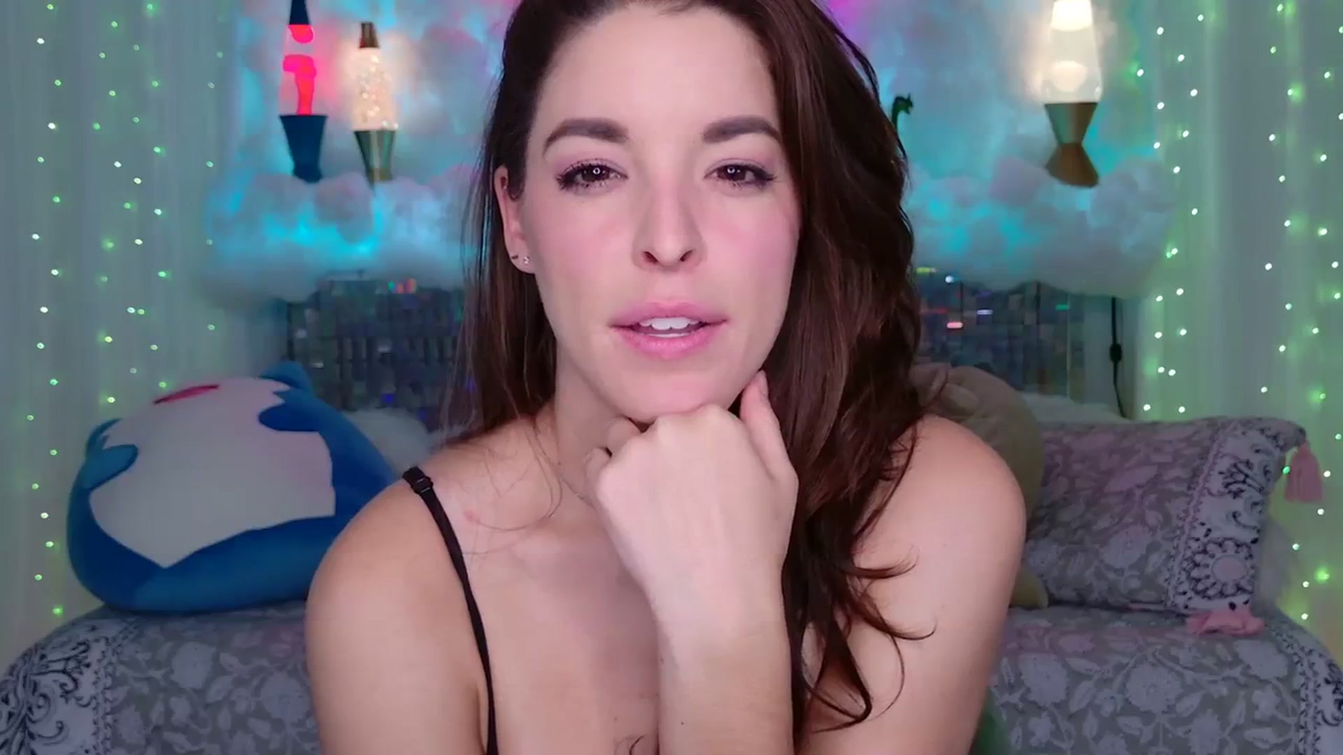 Gallery image thumbnail from ThunderKitten's myfreecams stream on, 11/07/2023, 07:53 image 12 of 20