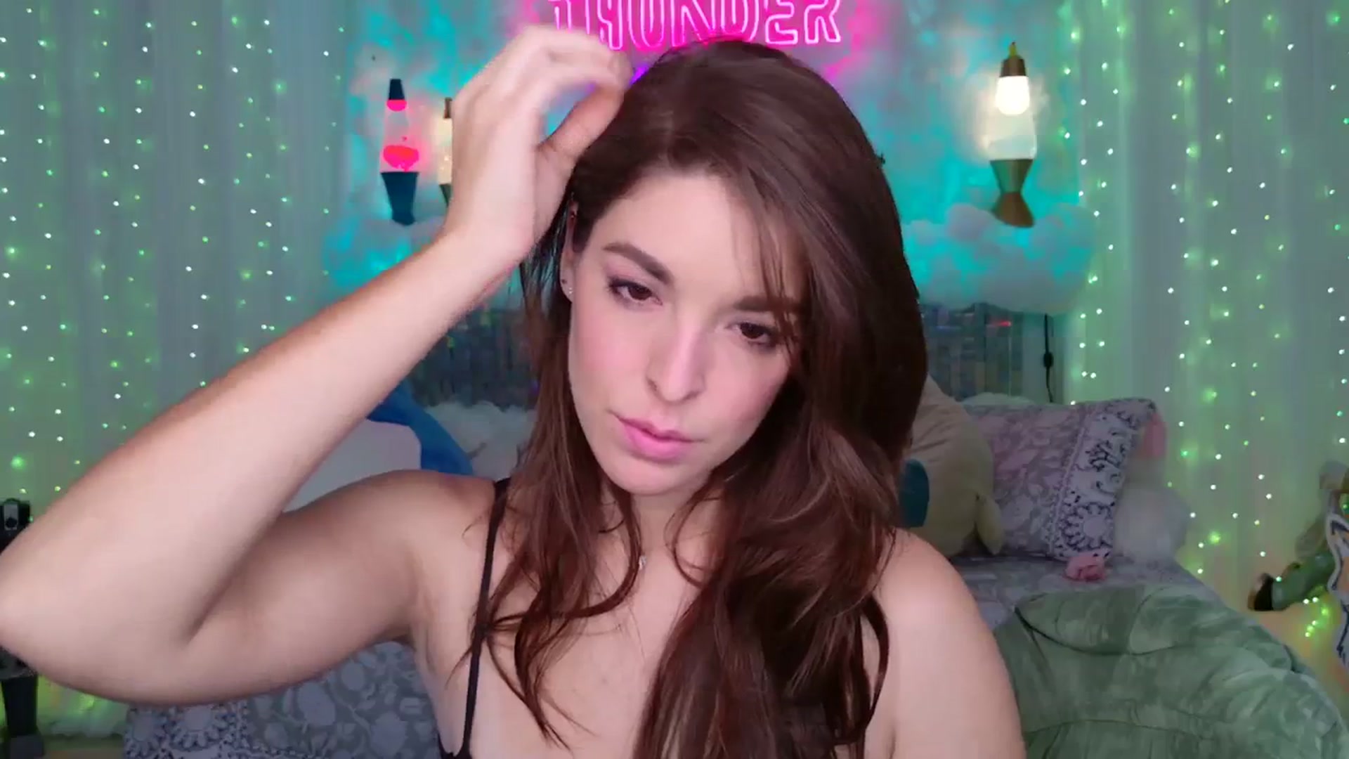 Gallery image thumbnail from ThunderKitten's myfreecams stream on, 11/07/2023, 10:29 image 17 of 20