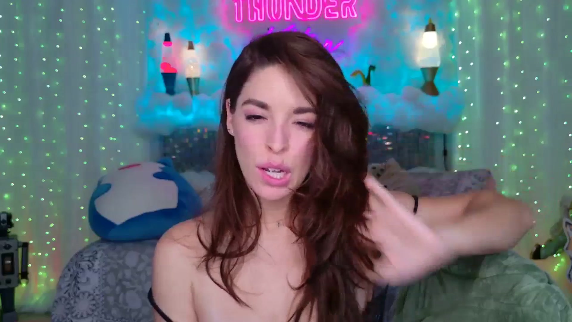 Gallery image thumbnail from ThunderKitten's myfreecams stream on, 11/07/2023, 10:29 image 16 of 20