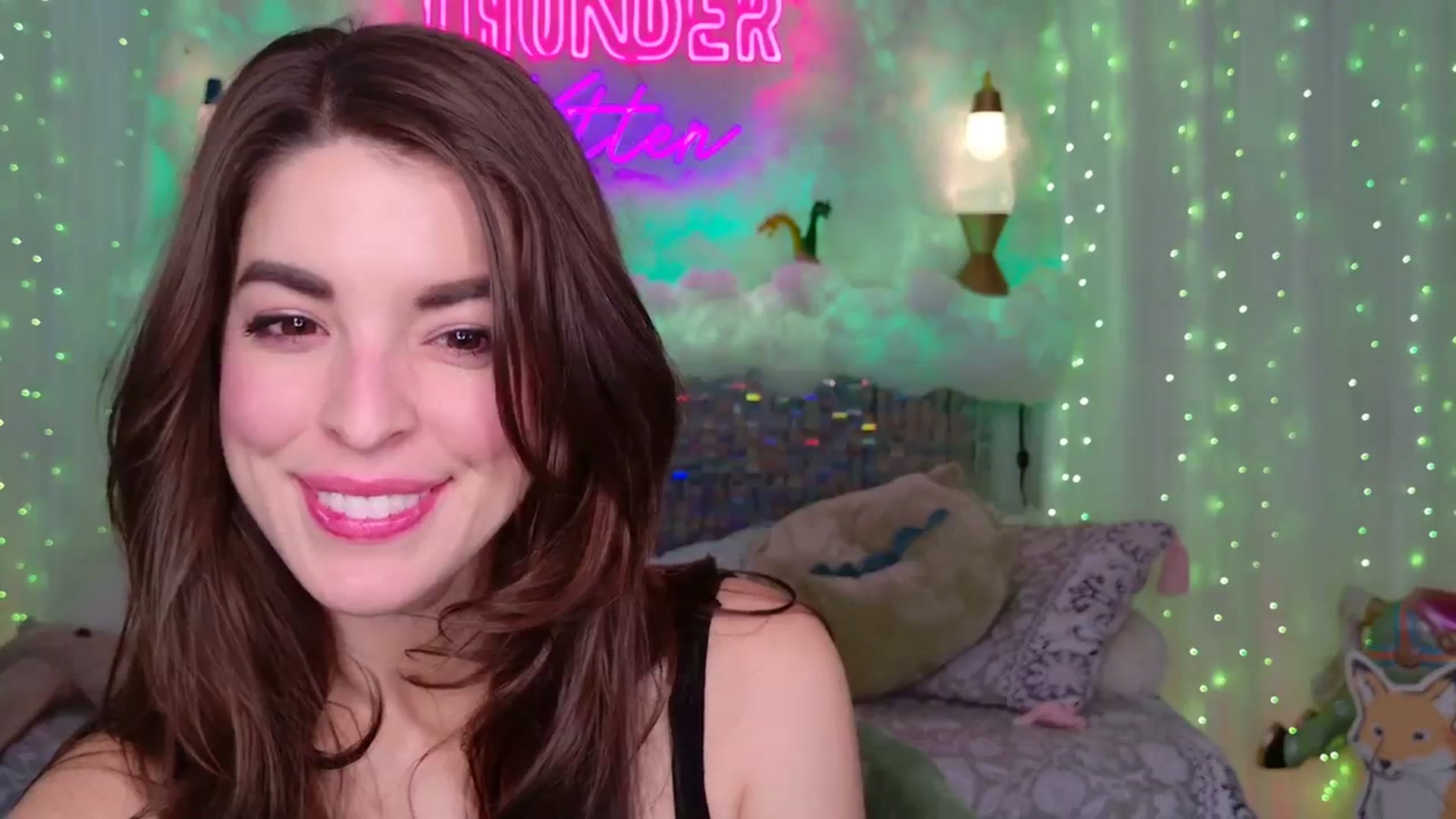 Gallery image thumbnail from ThunderKitten's myfreecams stream on, 11/16/2023, 10:42 image 2 of 20