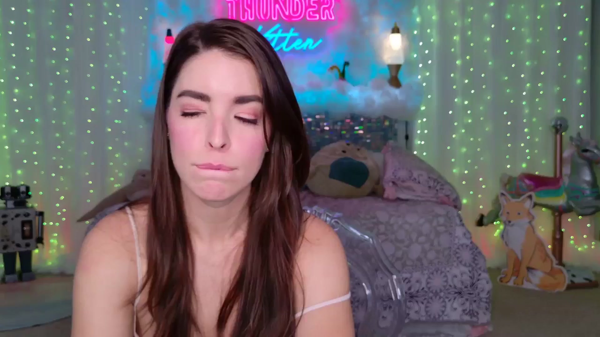 Gallery image thumbnail from ThunderKitten's myfreecams stream on, 11/21/2023, 10:00 image 1 of 20
