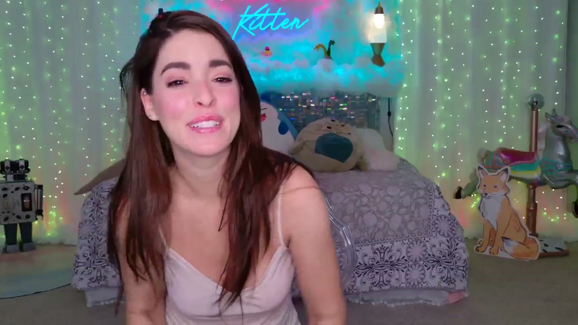 Gallery image thumbnail from ThunderKitten's myfreecams stream on, 11/21/2023, 10:00 image 12 of 20
