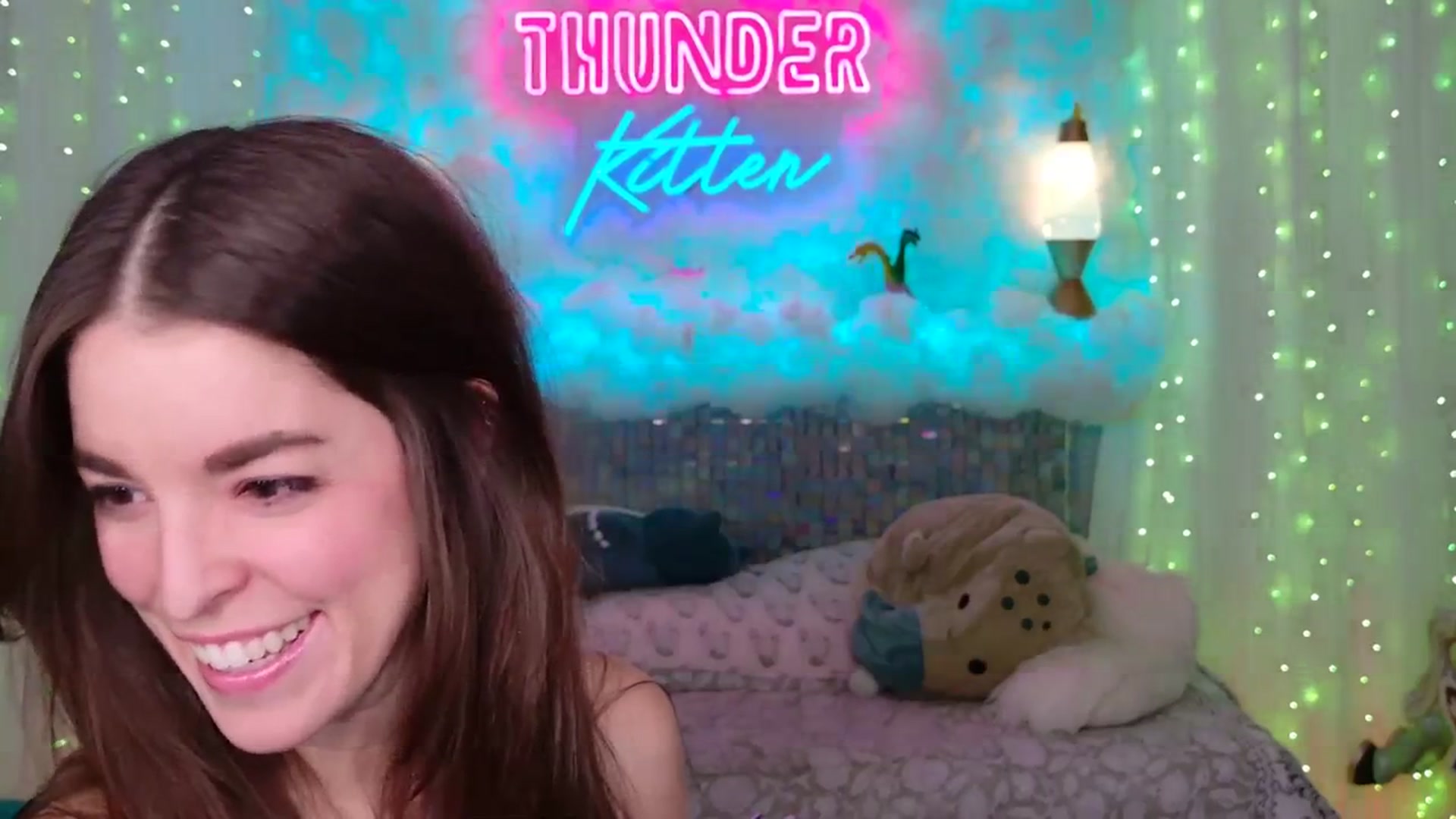 Gallery image thumbnail from ThunderKitten's myfreecams stream on, 12/10/2023, 08:19 image 4 of 20