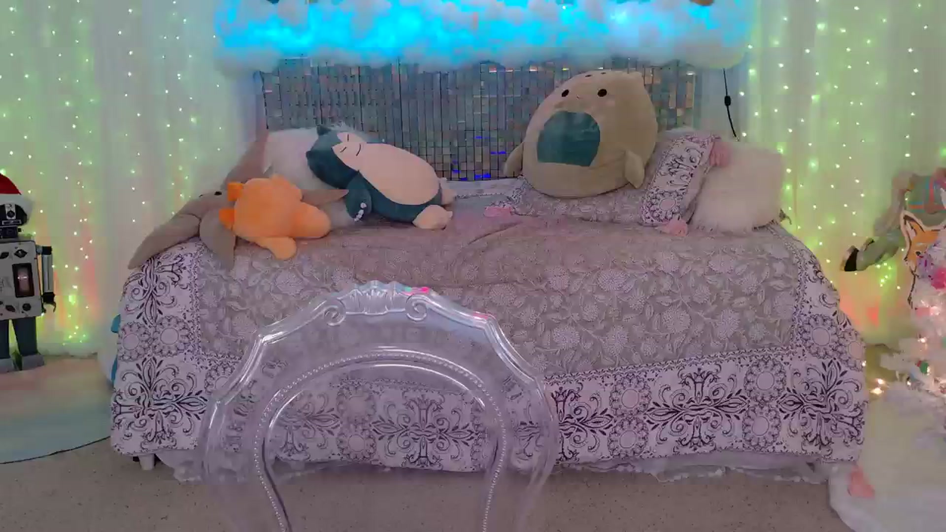 Gallery image thumbnail from ThunderKitten's myfreecams stream on, 12/19/2023, 09:44 image 2 of 20