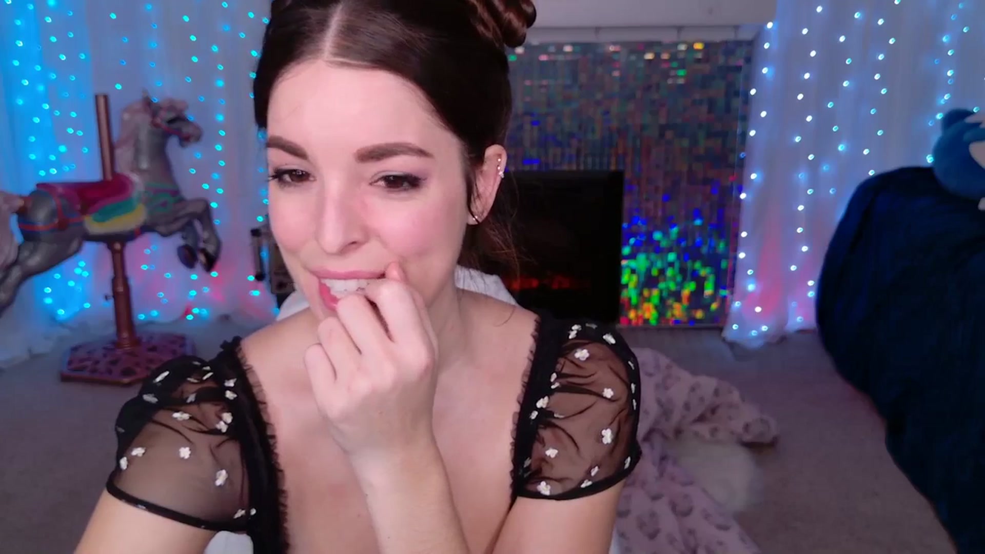 Gallery image thumbnail from ThunderKitten's myfreecams stream on, 01/23/2024, 07:57 image 19 of 20