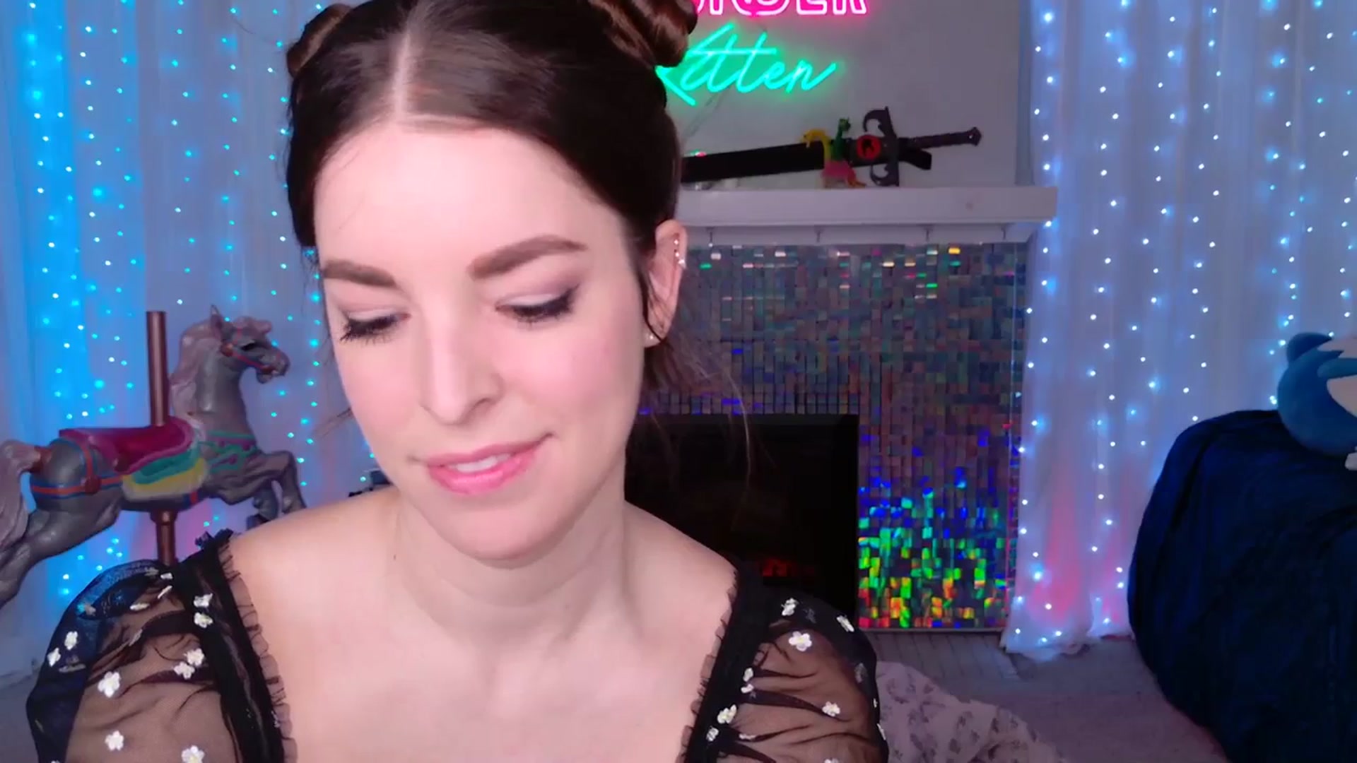 Gallery image thumbnail from ThunderKitten's myfreecams stream on, 01/23/2024, 07:57 image 9 of 20