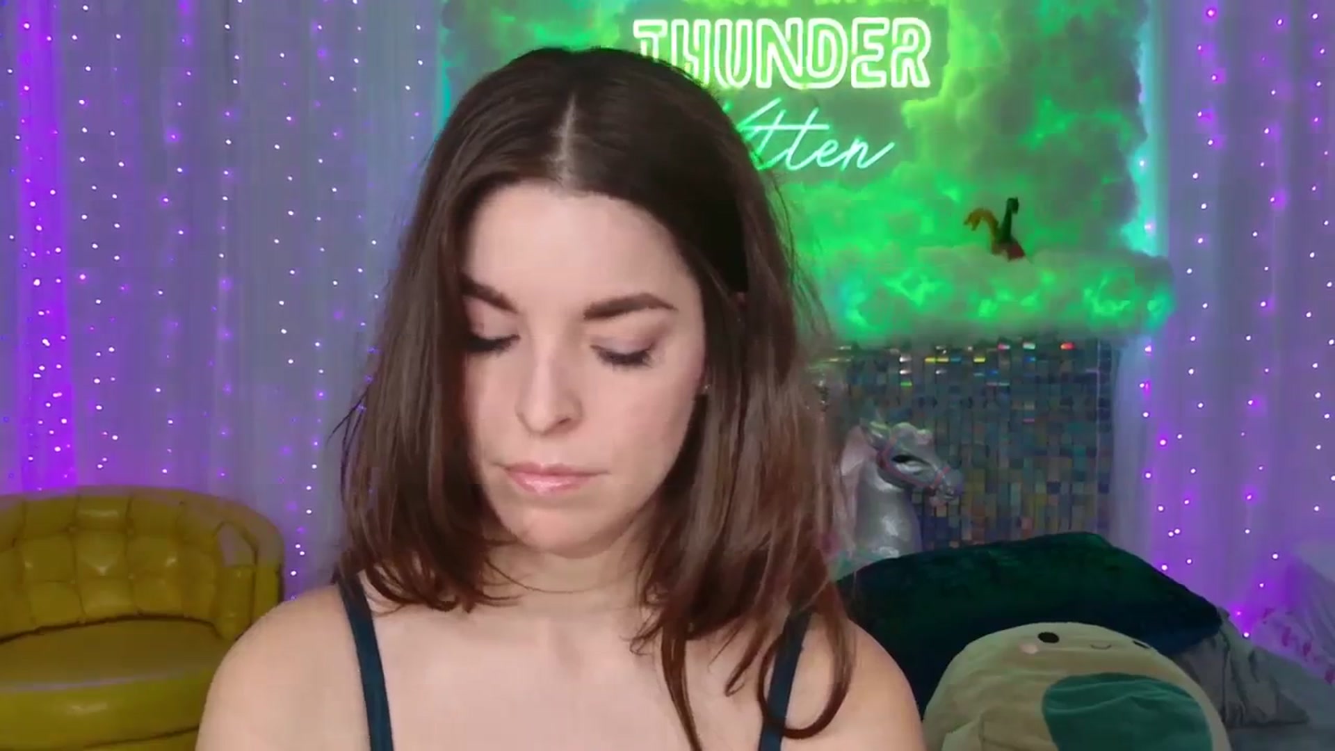 Gallery image thumbnail from ThunderKitten's myfreecams stream on, 03/23/2024, 06:33 image 2 of 20