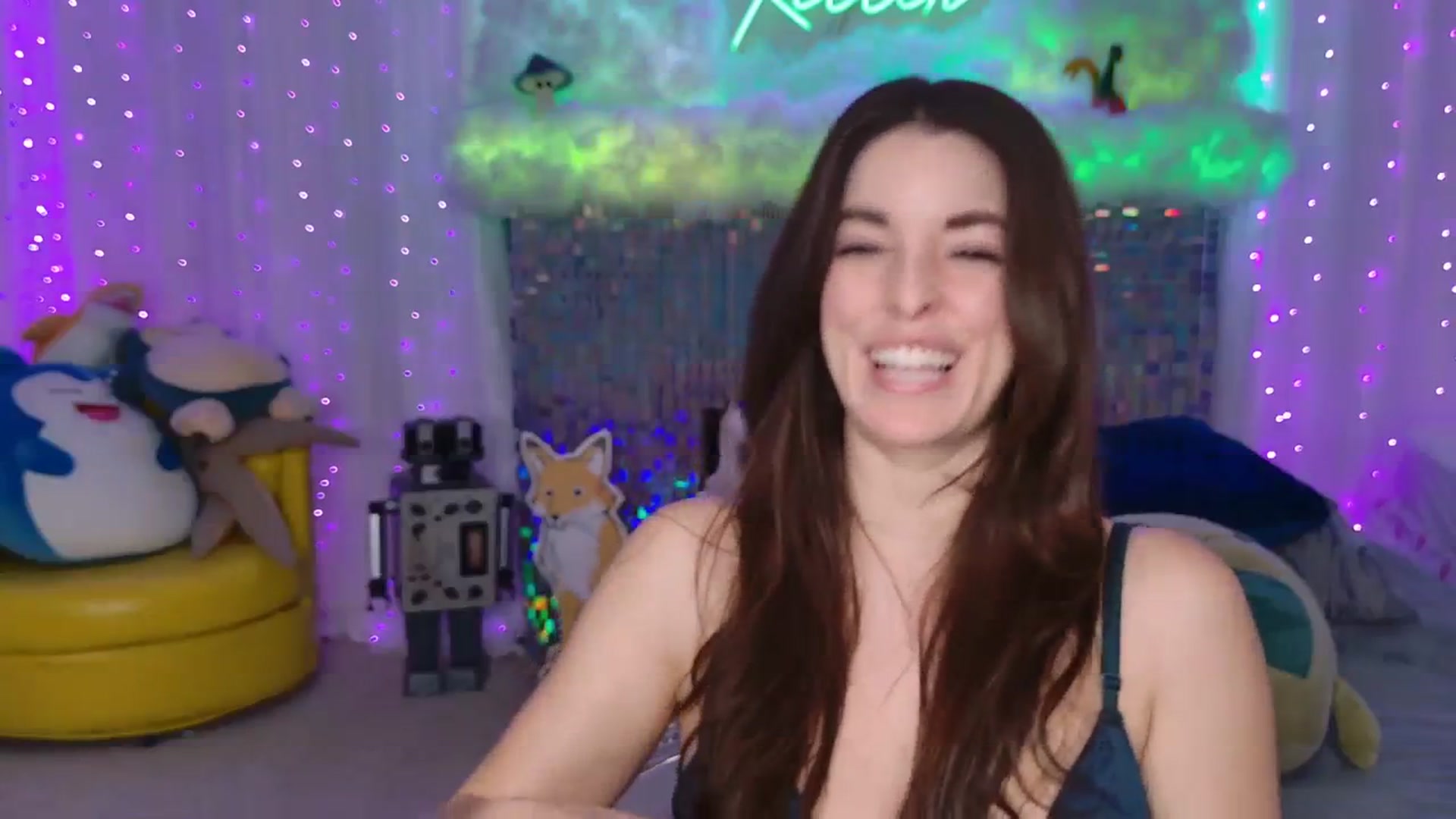 Gallery image thumbnail from ThunderKitten's myfreecams stream on, 03/23/2024, 06:33 image 14 of 20