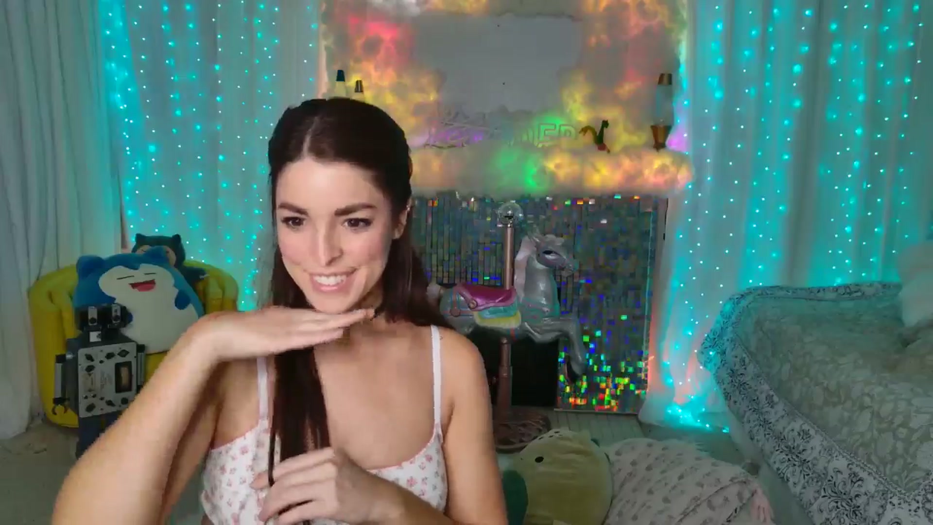 Gallery image thumbnail from ThunderKitten's myfreecams stream on, 05/09/2024, 05:12 image 17 of 20