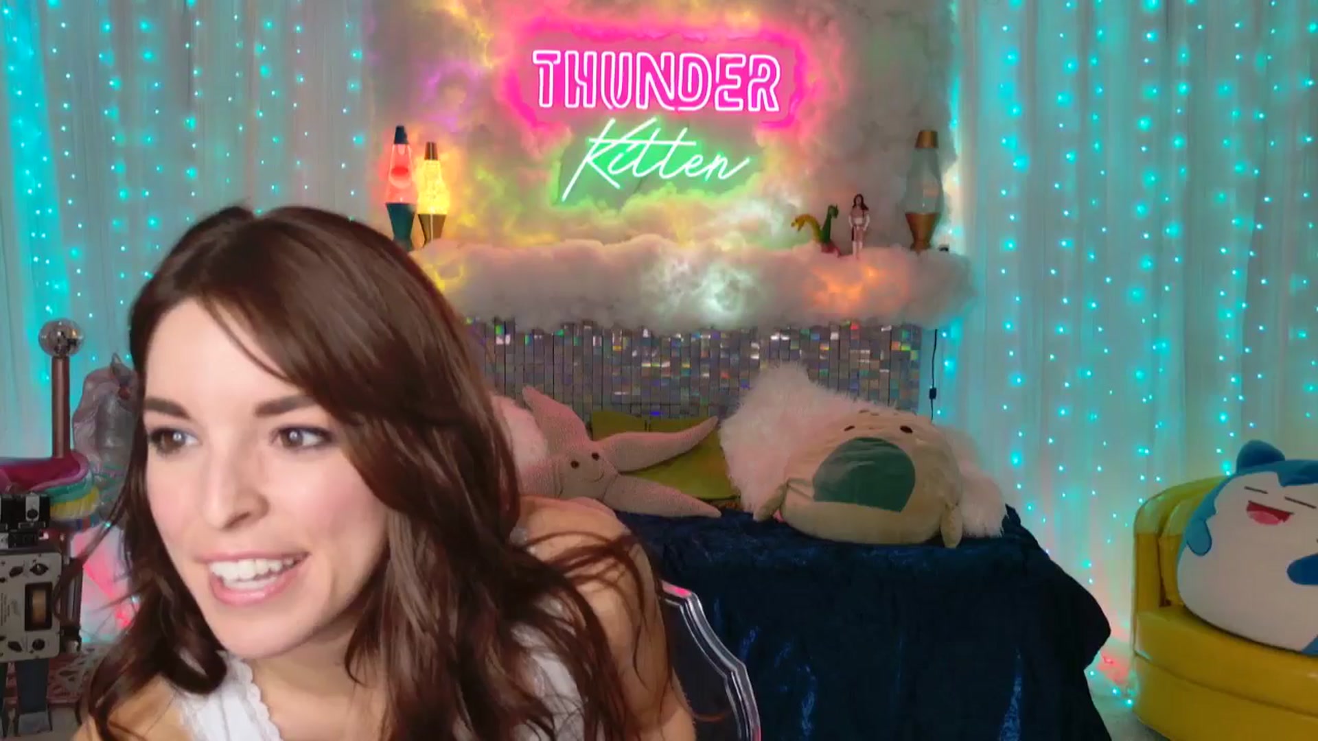 Gallery image thumbnail from ThunderKitten's myfreecams stream on, 05/14/2024, 03:57 image 12 of 20