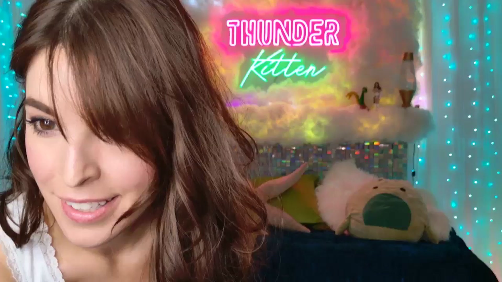 Gallery image thumbnail from ThunderKitten's myfreecams stream on, 05/14/2024, 03:57 image 5 of 20