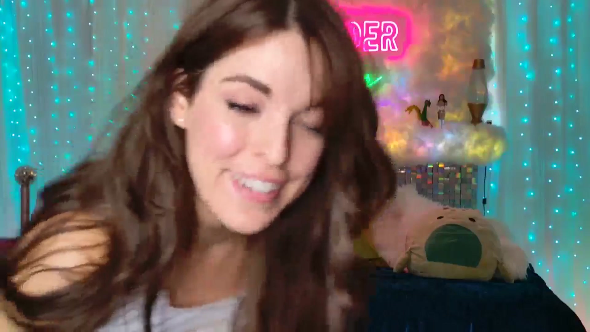 Gallery image thumbnail from ThunderKitten's myfreecams stream on, 05/14/2024, 03:57 image 7 of 20