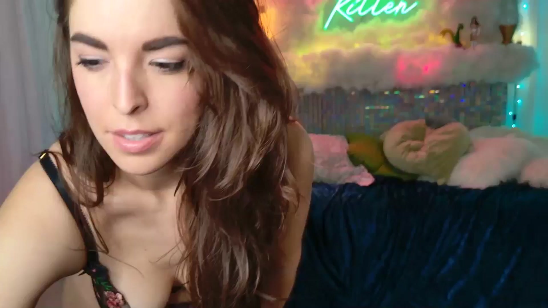 Gallery image thumbnail from ThunderKitten's myfreecams stream on, 05/21/2024, 09:05 image 9 of 20
