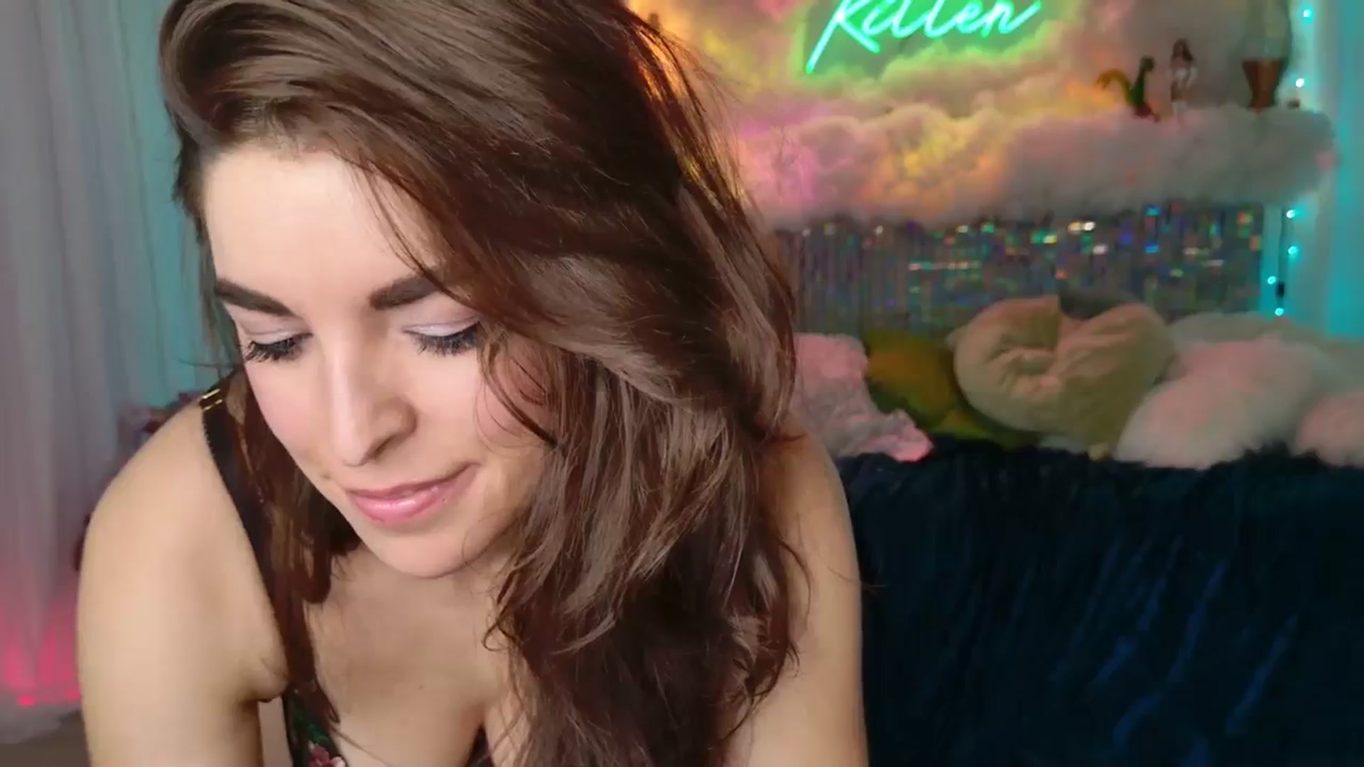 Gallery image thumbnail from ThunderKitten's myfreecams stream on, 05/21/2024, 09:05 image 11 of 20
