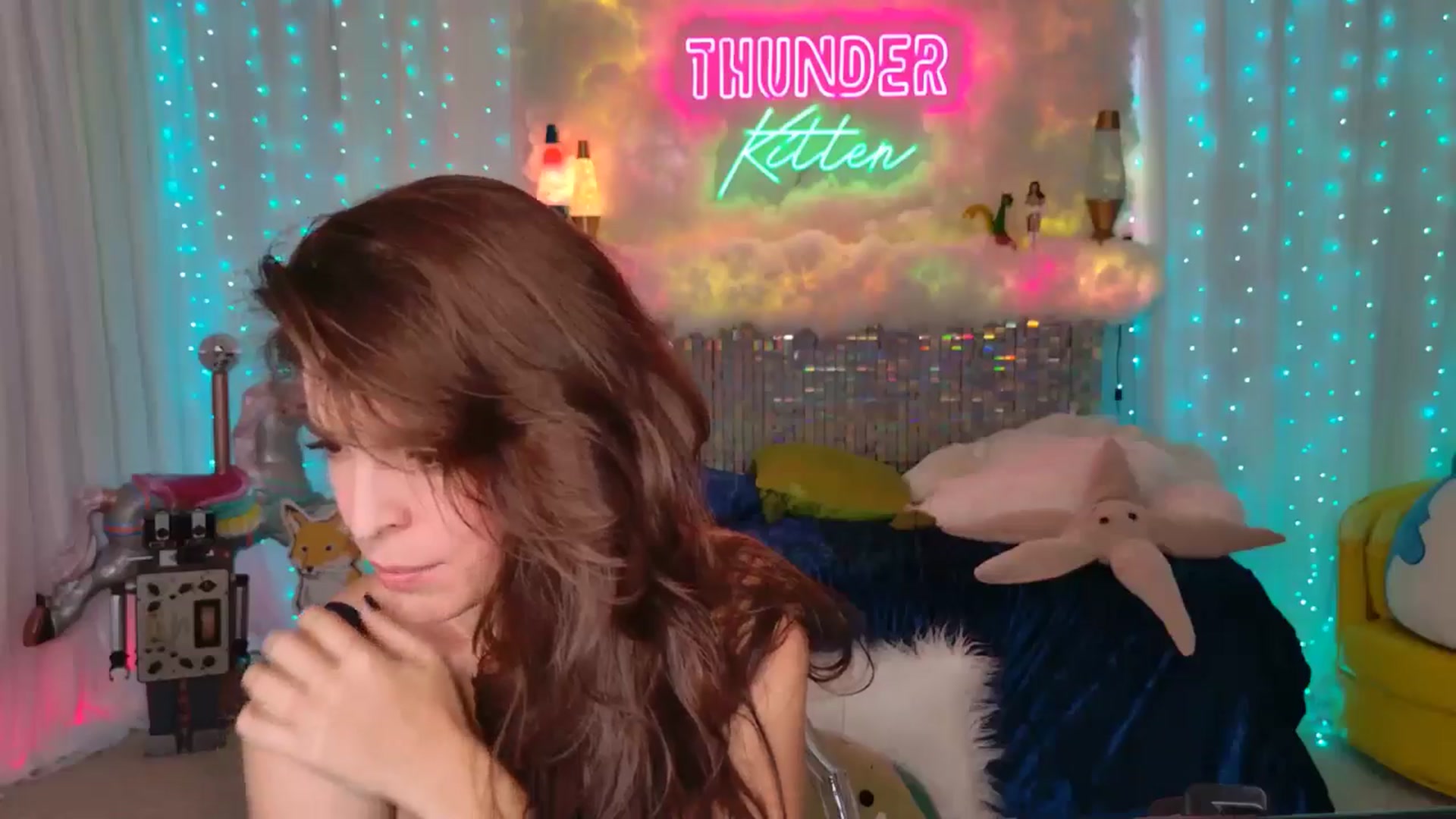 Gallery image thumbnail from ThunderKitten's myfreecams stream on, 06/04/2024, 09:28 image 8 of 20
