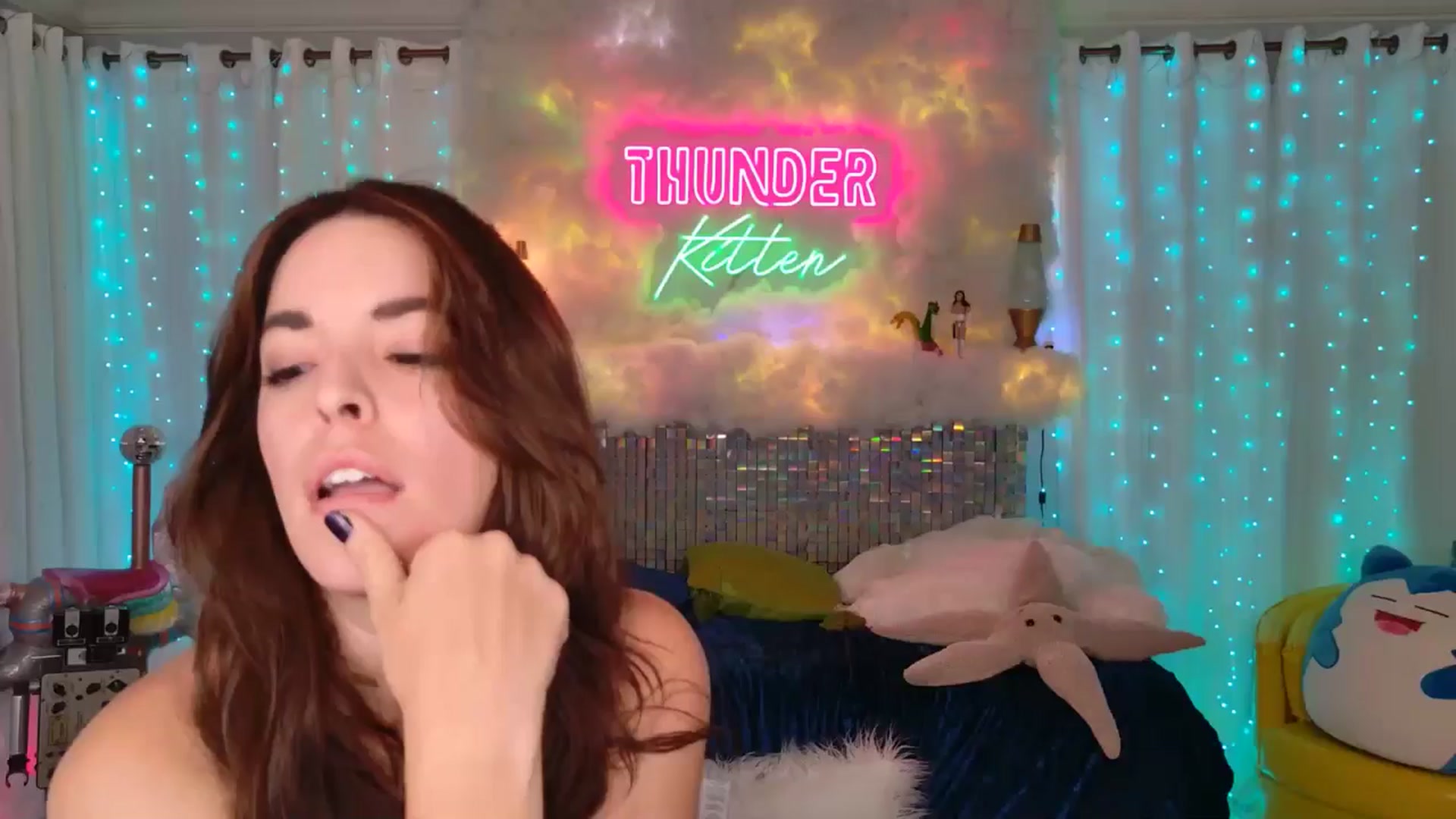 Gallery image thumbnail from ThunderKitten's myfreecams stream on, 06/04/2024, 09:28 image 17 of 20