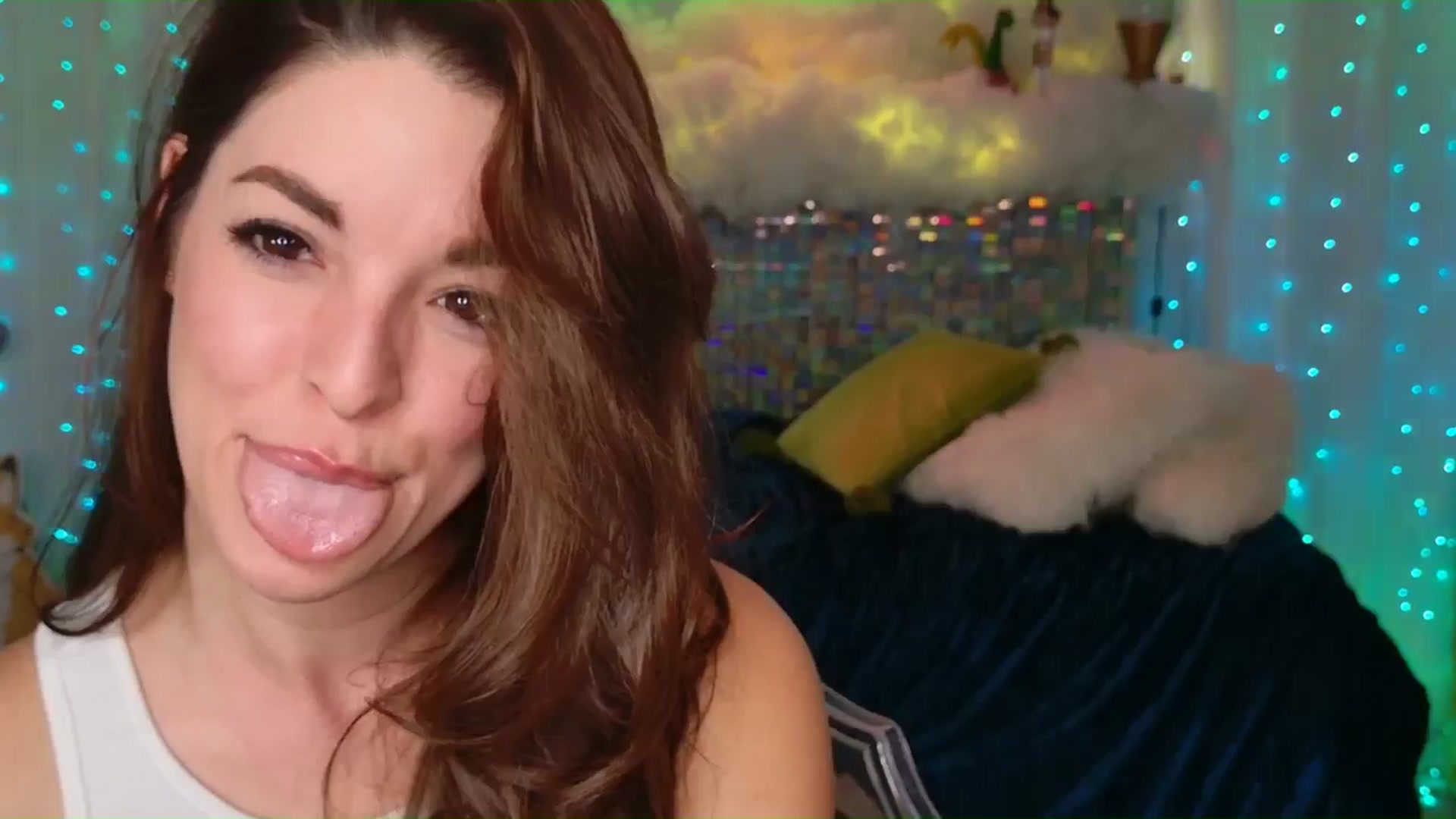 Gallery image thumbnail from ThunderKitten's myfreecams stream on, 06/27/2024, 07:34 image 4 of 20