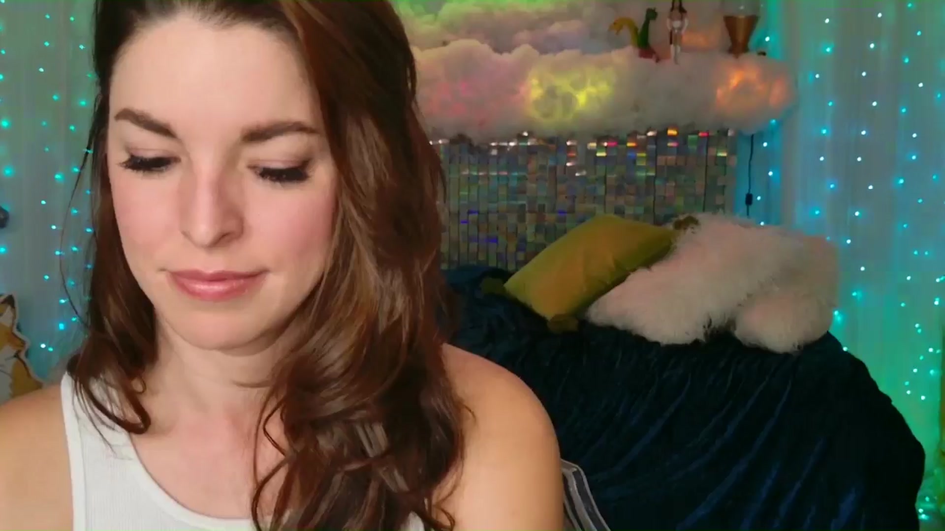 Gallery image thumbnail from ThunderKitten's myfreecams stream on, 06/27/2024, 07:34 image 6 of 20